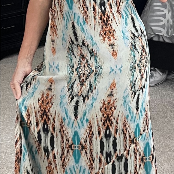 Guess Black and Blue Maxi Halter Sundress - Picture 4 of 8